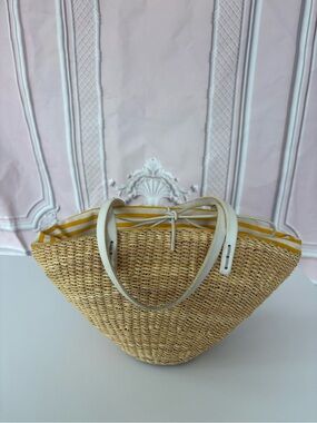 Muun Straw Tote Bag with Yellow Stripe Lining and Cream Handles
